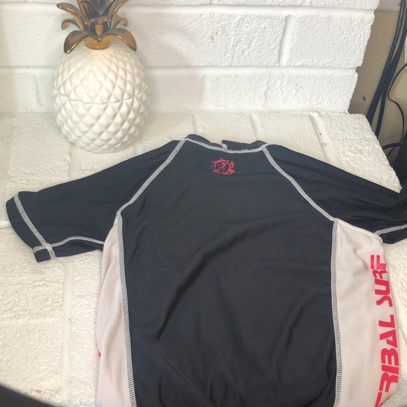 Boys Rash Guard - Picture 2 of 2
